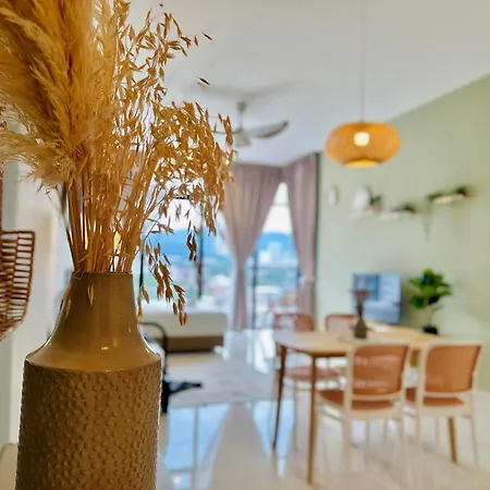 2Br Luxury Rooftop Swimming Pook Homestay@Georgetown@10Pax - 无敌美景两房民宿 Exterior photo