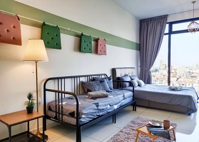 2Br Luxury Rooftop Swimming Pook Homestay@Georgetown@10Pax - 无敌美景两房民宿