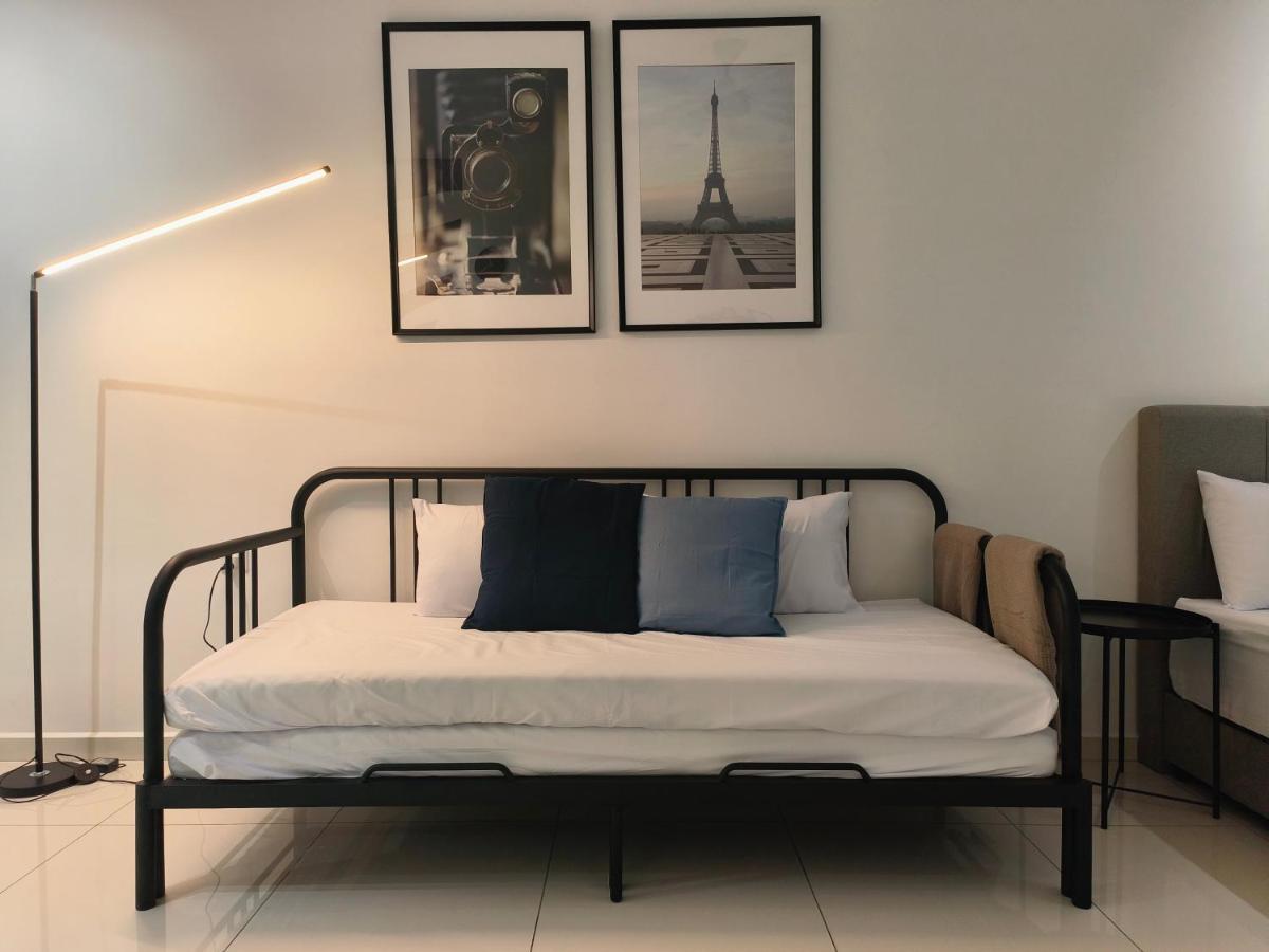2br Luxury Rooftop Swimming Pook Homestay@georgetown@10pax - 无敌美景两房民宿 Apartment George Town