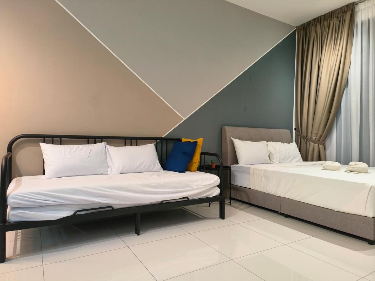 2br Luxury Rooftop Swimming Pook Homestay@georgetown@10pax - 无敌美景两房民宿 Apartment