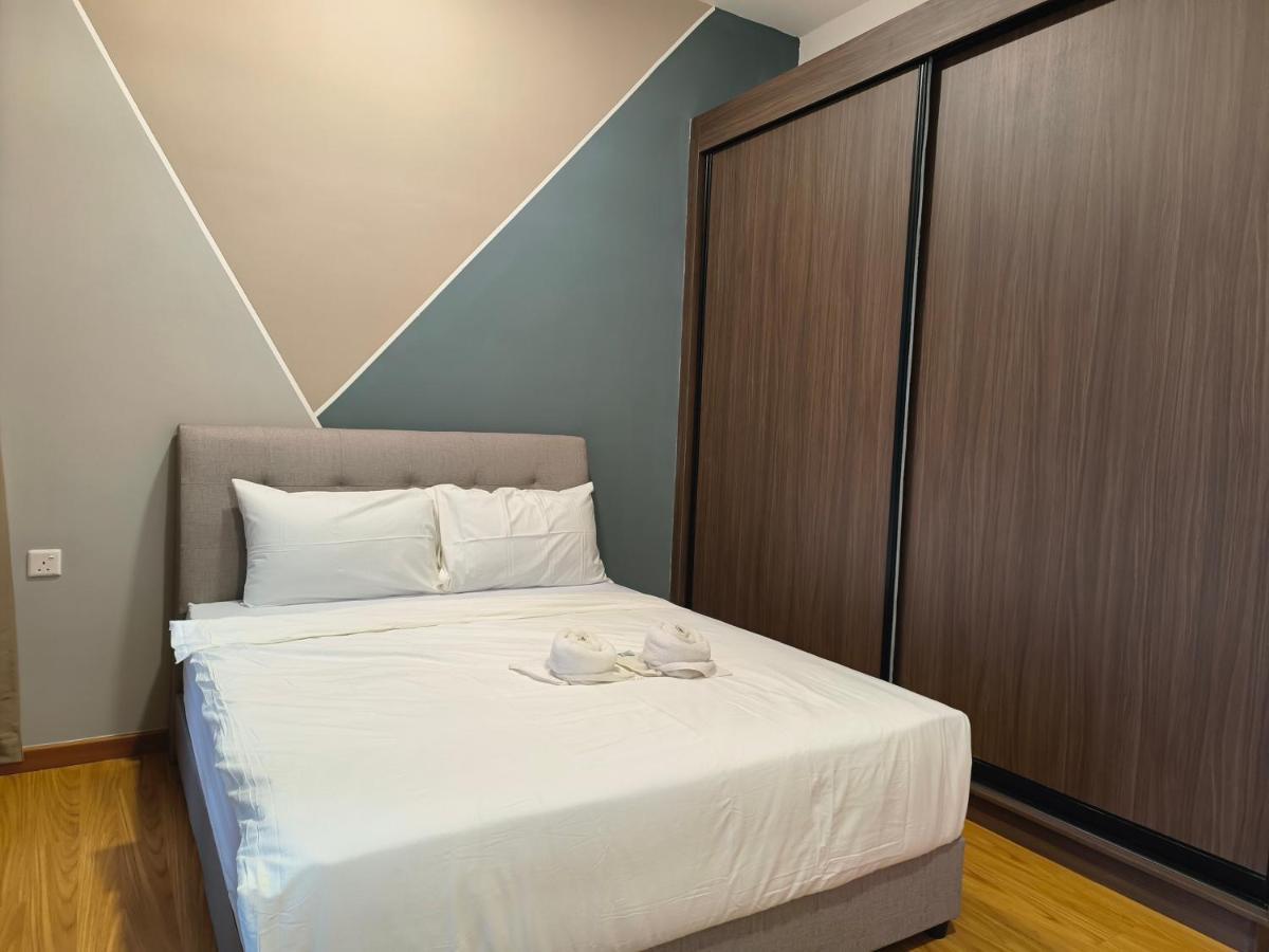 Apartment 2br Luxury Rooftop Swimming Pook Homestay@georgetown@10pax - 无敌美景两房民宿