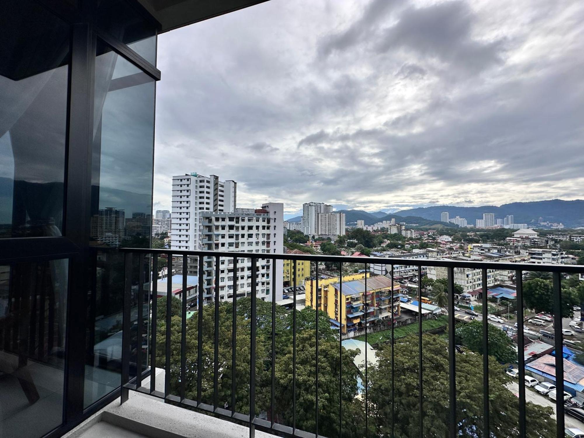 Apartment 2br Luxury Rooftop Swimming Pook Homestay@georgetown@10pax - 无敌美景两房民宿 George Town