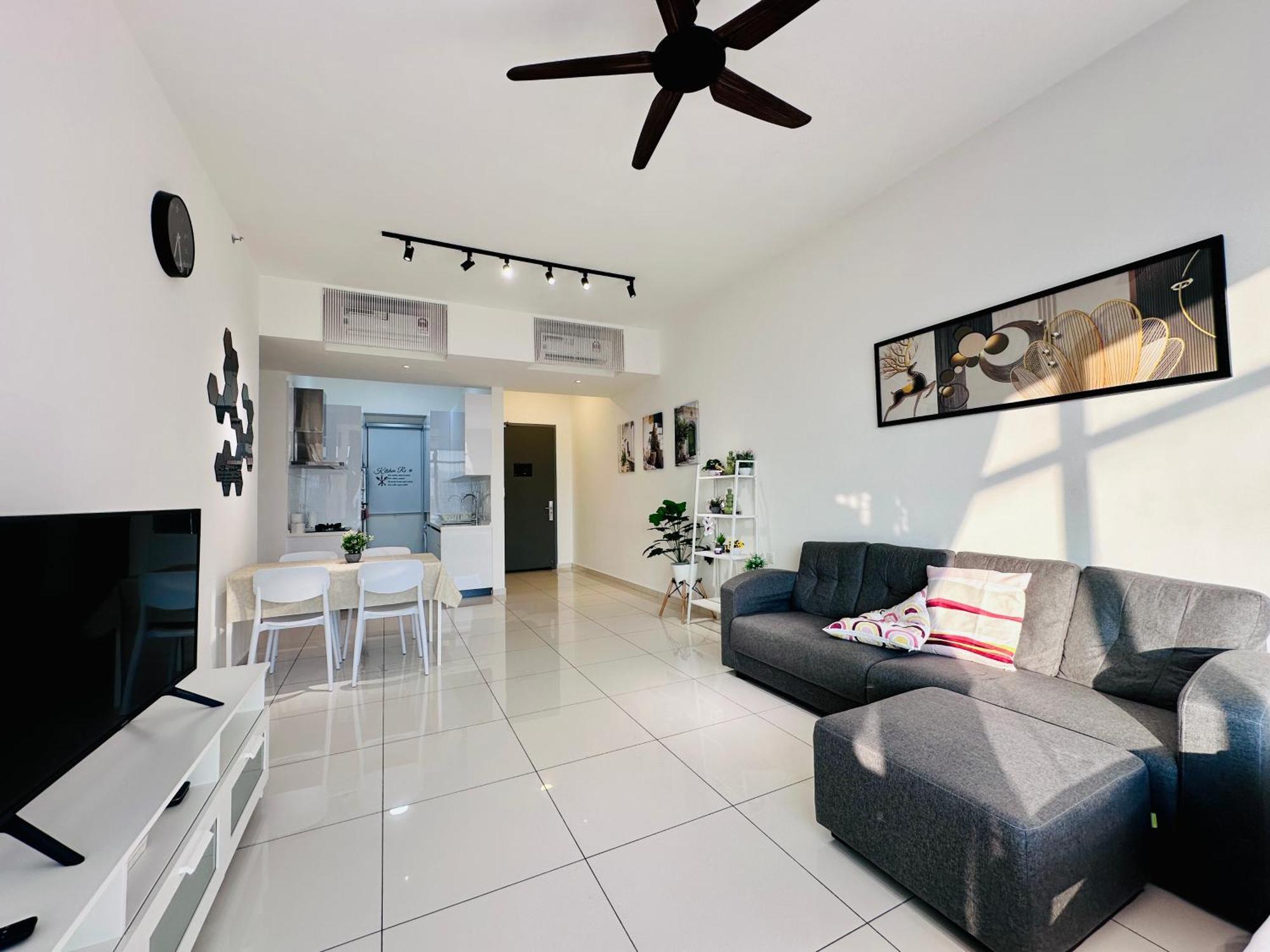 2br Luxury Rooftop Swimming Pook Homestay@georgetown@10pax - 无敌美景两房民宿 * George Town